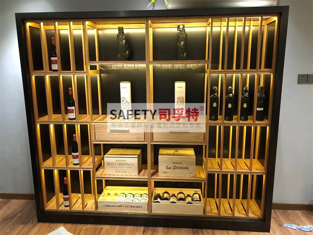 定制不銹鋼酒柜酒架有哪些優(yōu)點(diǎn)？[司孚特不銹鋼酒柜](圖1)